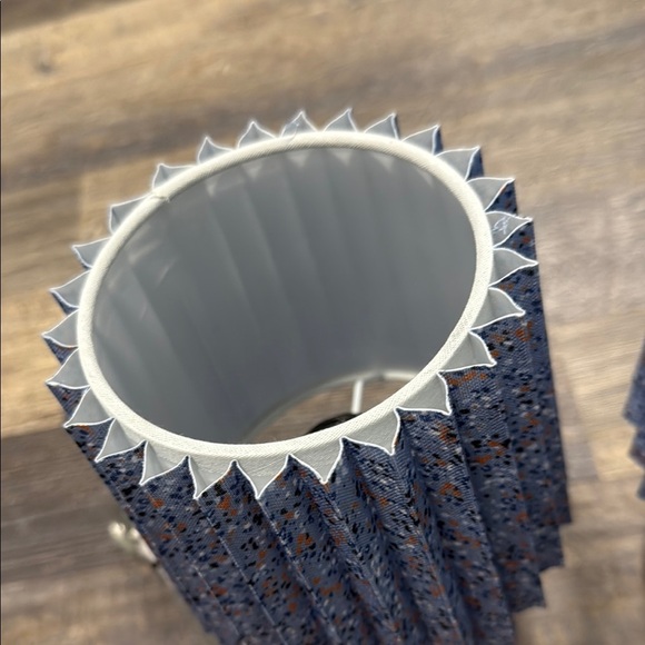 2 Room Essentials light purple Accent Decor - Picture 7 of 7